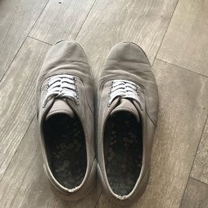 Mossimo style vans